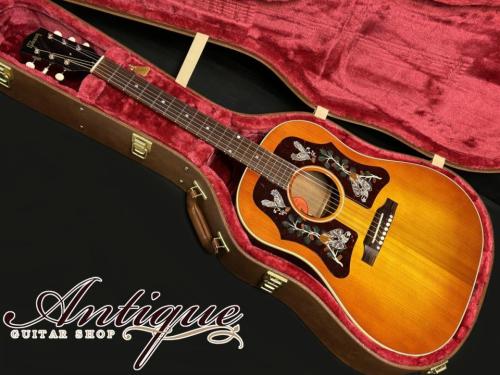 Gibson Custom Shop Margo Price Signature J-45 2025 Heritage Cherry Sunburst Gloss /Red Spruce & Mahogany EX+++ "Red Tailed Hawk Double Pickguard"