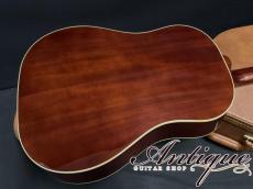 Gibson Custom Shop Margo Price Signature J-45 2025 Heritage Cherry Sunburst Gloss /Red Spruce & Mahogany EX+++ "Red Tailed Hawk Double Pickguard"_5