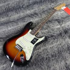 Fender Limited Player II Stratocaster 3-Color Sunburst_5