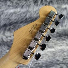 Fender Limited Player II Stratocaster 3-Color Sunburst_8