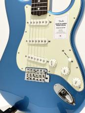 Fender Made in Japan Traditional 60s Stratocaster, Rosewood Fingerboard / Lake Placid Blue_3