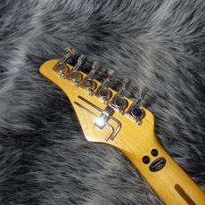 KRAMER Pacer Deluxe Classic White_5