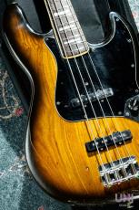 Fender Jazz Bass / 1981_11