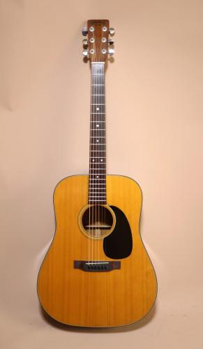 Martin D-18　’73