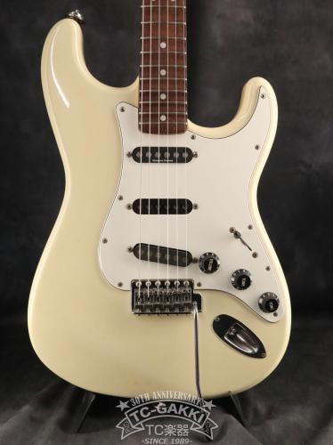 Fender Japan 1995-96 ST72-145RB
