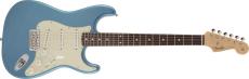 Fender Made in Japan Traditional 60s Stratocaster, Rosewood Fingerboard / Lake Placid Blue_3