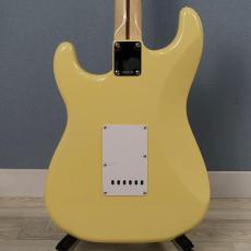 Fender Yngwie Malmsteen Stratocaster RW Vintage White【中古売り尽くしセール】_2
