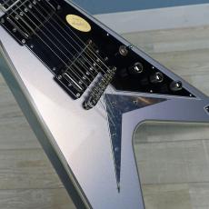 Epiphone Futura Flying V Custom Quicksilver Shift_5