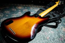 Fender American Deluxe Jazz Bass V / 1998_8