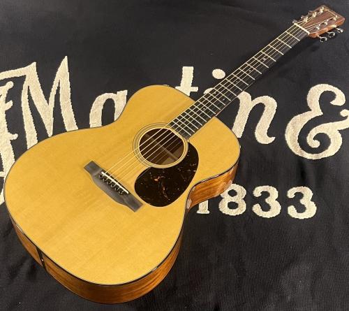 Martin 000-18 Standard S/N 3034323【漆黒指板】