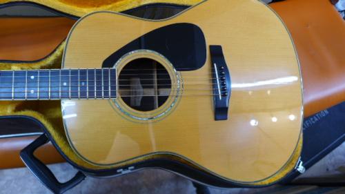 YAMAHA LL-8J