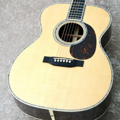 Martin 000-42 Standard #3020560【現物動画あり】【ギュッと目の詰まったスプルース!】【48回無金利】