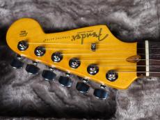 Fender Limited Edition American Professional II Stratocaster Thinline Transparent Shell Pink_5