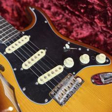 Fender Limited Edition Suona Stratocaster Thinline Violin Burst_5