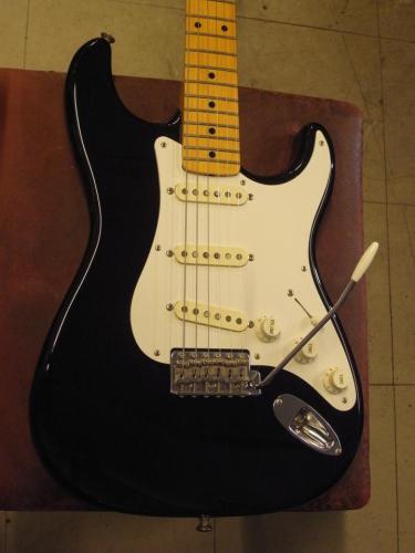 Fender Japan ST57M-US