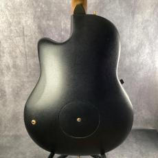 Ovation 5851-9 Gold Starred _8