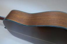 Martin CEO-1  "CEO"s Choice Limited to 128 / Solid Spruce Top・Solid Mahogany Side and Back・Outline Hexagon Inlay・Abalone Rosette・Herringbone Trim・Ebony Fingerboard・Mahogany 1P Neck【With Hard Case】1997年製_3