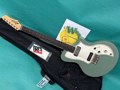  TITAN GUITARS  KR-1 Verde Chiaro 