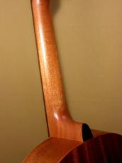 LAG Guitars OC70_9