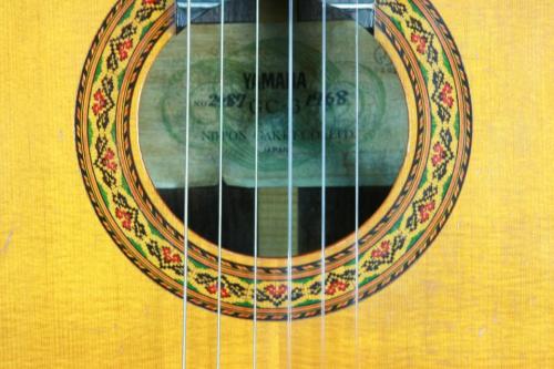 YAMAHA GC-3　松/インディアンローズウッド　1968年