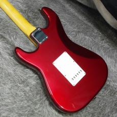 Fender American Vintage II 1965 Stratocaster RW Candy Apple Red_4