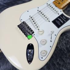 Fender VINTERA Ⅲ LATE 60s Stratocaster Olympic White_5