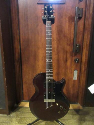 Gibson L-6S Deluxe Wine Red
