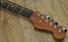 Fender AMERICAN ACOUSTASONIC JAZZMASTER_4