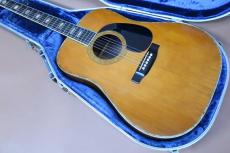 Martin D-45 / Vertical Logo・Solid Spruce Top・Solid Rosewood Side and Back・Solid Abalone Trim & Rosette・Hexagon Inlay・Solid Mahogany Neck and Square Rod・Ebony Fingerboard and Bridge・ Width at Nut 42.9mm 【With_2