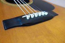 Martin D-45 / Vertical Logo・Solid Spruce Top・Solid Rosewood Side and Back・Solid Abalone Trim & Rosette・Hexagon Inlay・Solid Mahogany Neck and Square Rod・Ebony Fingerboard and Bridge・ Width at Nut 42.9mm 【With_14