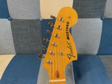 Fender Japan MG77 Mustang Black/Maple(改造有)_3