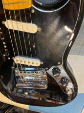 Fender Japan MG77 Mustang Black/Maple(改造有)_13