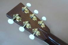 Headway HD-045 Custom / Solid Spruce Top・Solid Rosewood Side and Back・Pre-war Style Abalone Trim and Rosetta and Bride Inlay・Ebony Fingerboard and Bridge・Long Saddle・Snowflakes Inlay・Tortoise Color pick guard_10