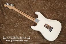 Fender 2015 Standard Stratocaster_2