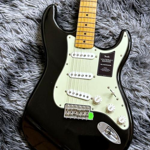 Fender Limited Edition Vintera II Road Worn '60s Stratocaster Black / Maple【特価】