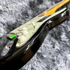 Fender Limited Edition Vintera II Road Worn '60s Stratocaster Black / Maple【特価】_10