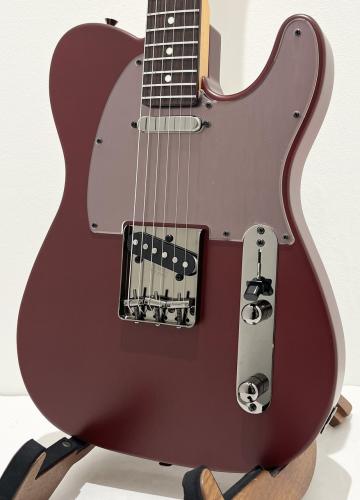 Fender Made in Japan Hybrid II 2026 Collection Telecaster Satin Metallic / Matte Inferno Red