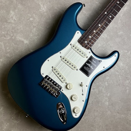 Fender Vintera III Late '60s Stratocaster, Rosewood Fingerboard,Ocean Turquoise