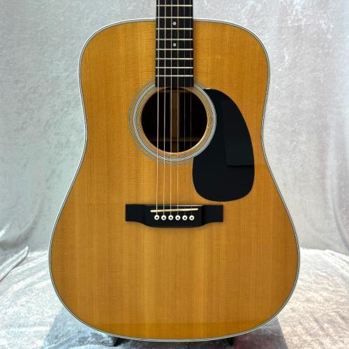Martin D-28