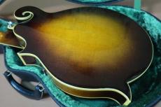 Kasuga F-6 Flat Mandolin / Lily  Head Inlay・ Solid Spruce Top・Maple Side and Back・Maple Neck・Rosewood Fingerboard・Neck Width 28mm/355mm Scale【With Original  Hard Case】 1977年頃製_6