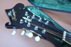 Kasuga F-6 Flat Mandolin / Lily  Head Inlay・ Solid Spruce Top・Maple Side and Back・Maple Neck・Rosewood Fingerboard・Neck Width 28mm/355mm Scale【With Original  Hard Case】 1977年頃製_7