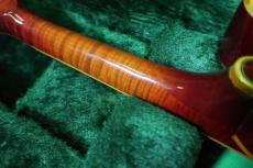 Kasuga M-150 / Flagship Model・Flowerpot  Head Inlay・ Solid Spruce Top・Solid Flame Curly Maple Side and Back・Flame Curly Maple Neck・Ebony Fingerboard・Neck Width 28mm / 355mm Scale・Varnish Finish【With Original_10