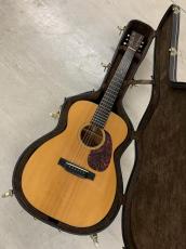 Martin 00-18V 2006年製