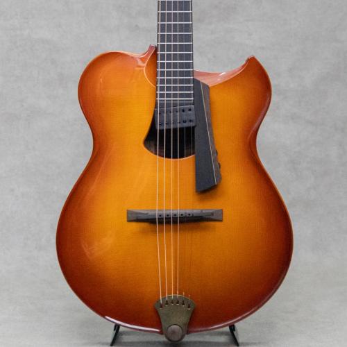 Michihiro Matsuda Guitars Matsuda Arch Top Acoustic Electric Guitar