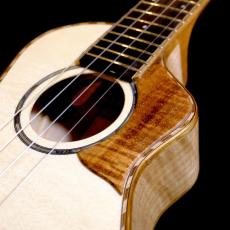 KOU ukulele Concert LN D model - Maple / Moon Spruce -_9
