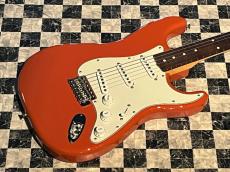 Fender Made in Japan Traditional 60s Stratocaster Rosewood Fingerboard Fiesta Red_2