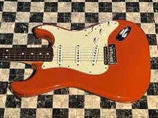 Fender Made in Japan Traditional 60s Stratocaster Rosewood Fingerboard Fiesta Red_4