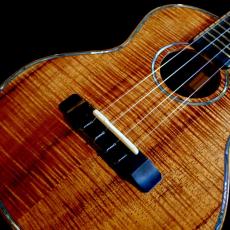 KOU ukulele Tenor A model - Premium Curly Koa -_10
