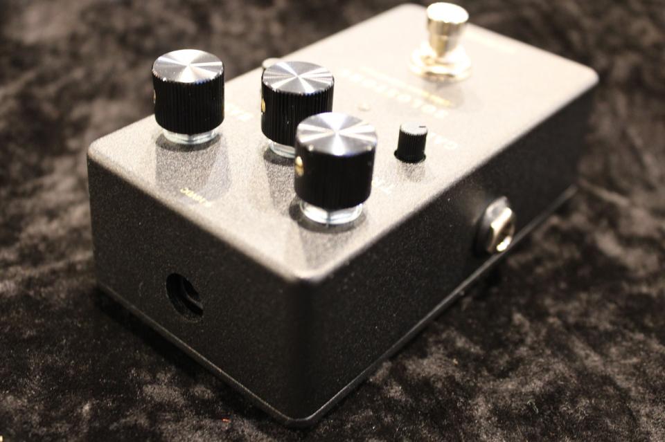 HTJ-WORKS SOLOSTONE -1984 HARD DISTORTION-【80年代ハード