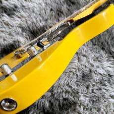 Fender 75th Anniversary Vintera Road Worn 1951 Telecaster, Maple Fingerboard, Butterscotch Blonde_11